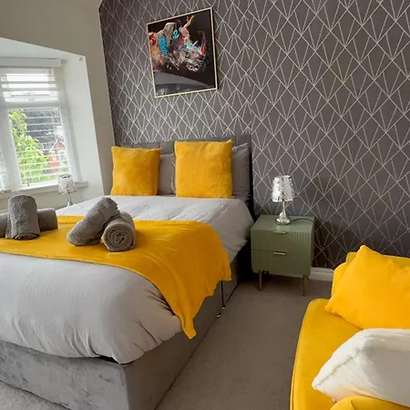 Contractor Stays, Fast Wifi, Free Parking, Work-2