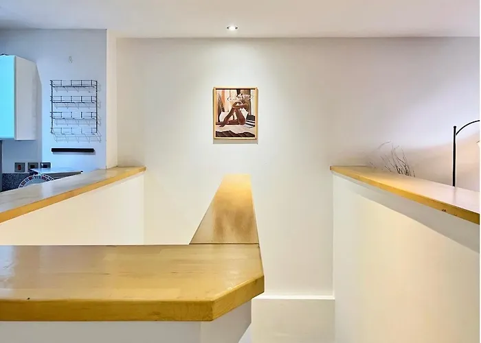 Modern Duplex City Centre