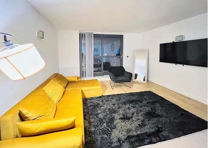 Modern Duplex City Centre